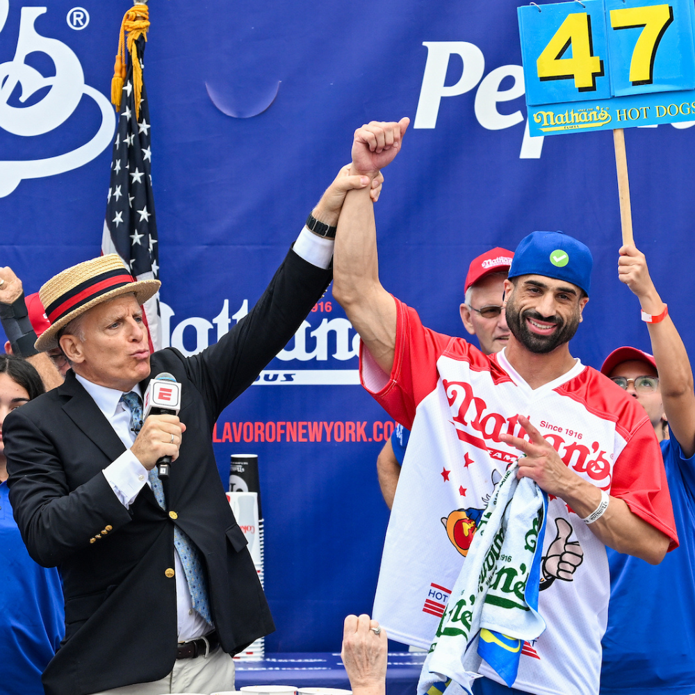 How Aussie James Webb ate up the field at competitive eating ‘Superbowl’
