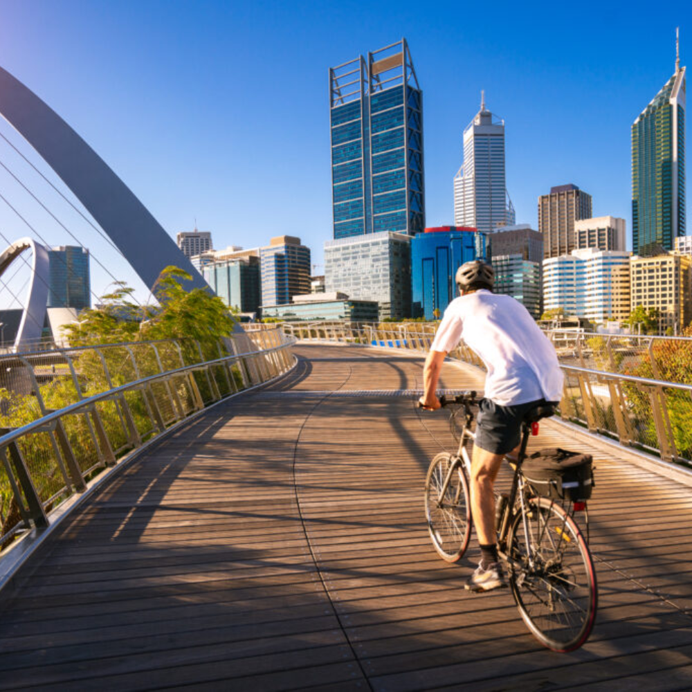 Walking towards the future: Sydney urged to adopt car-free days
