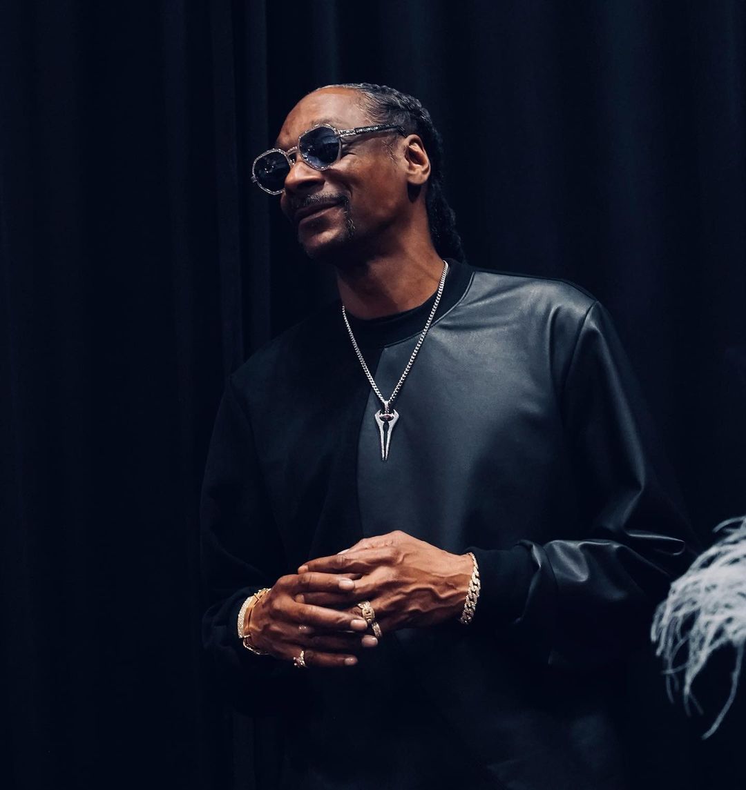 Snoop Dogg announced he’s done with smoking