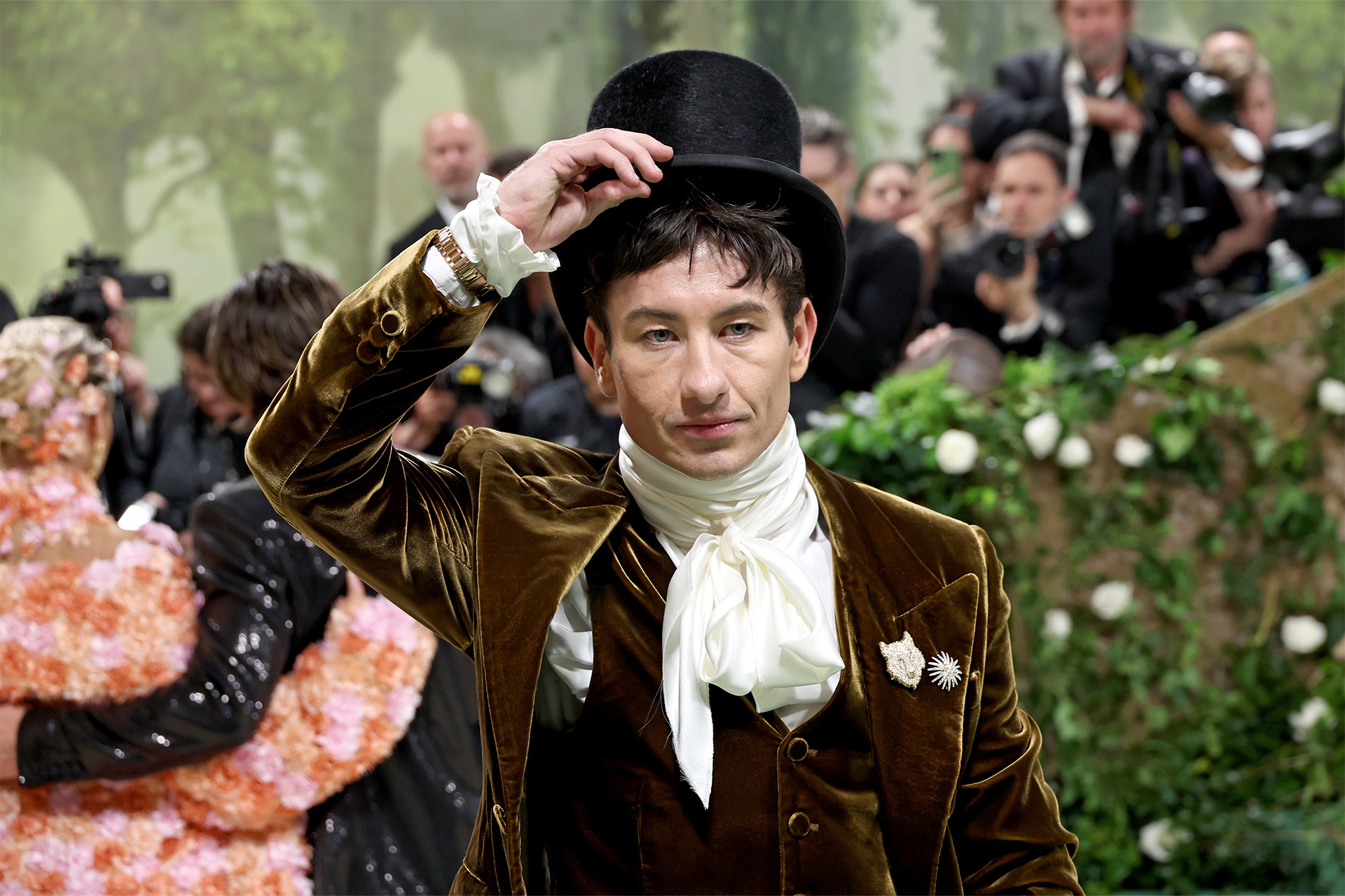 At the Met Gala, Barry Keoghan rocked velvet – and a top hat