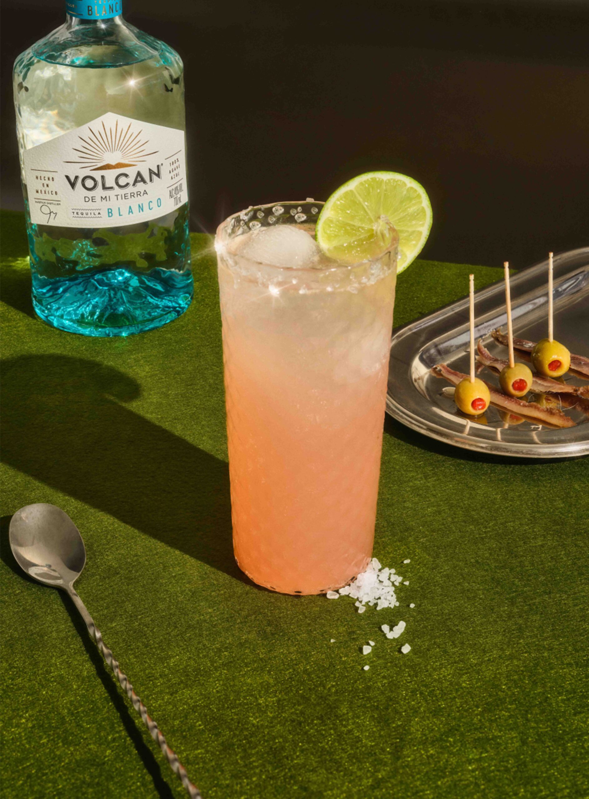 How to make a Paloma with Volcan tequila
