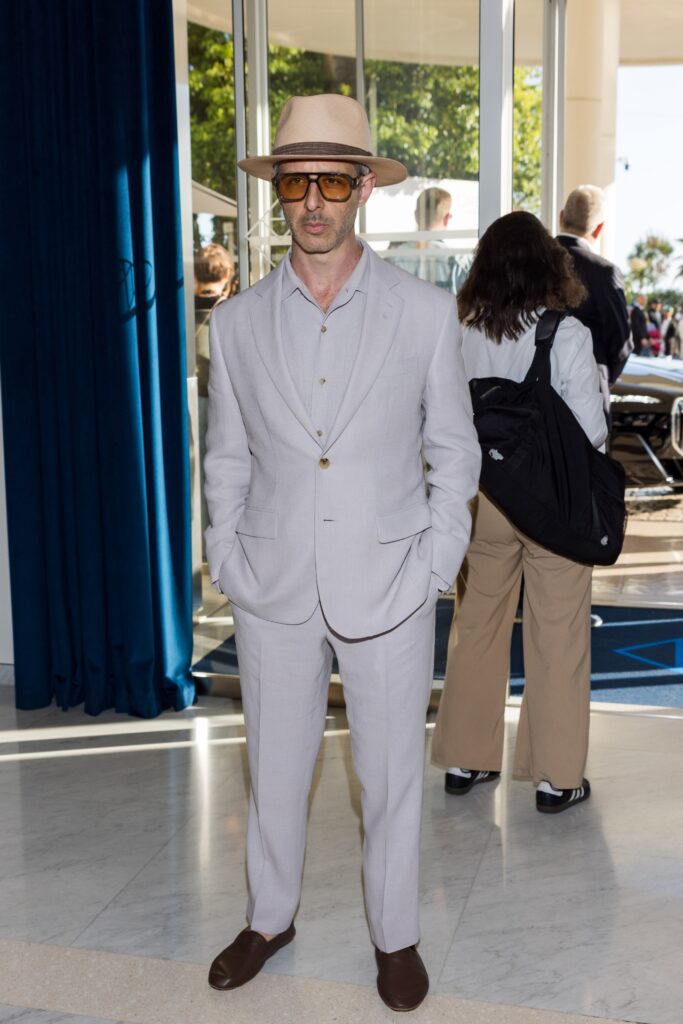jeremy strong