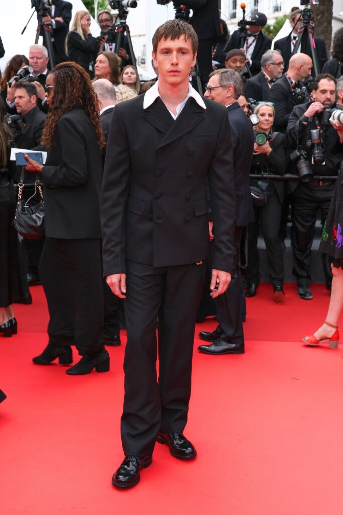 harris dickinson cannes 2025