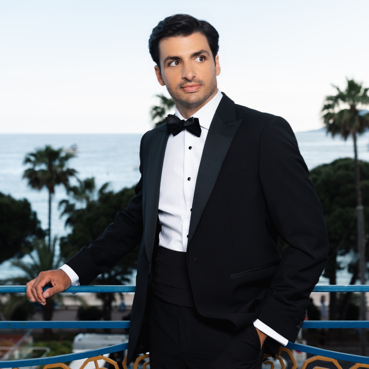 carlos sainz cannes loreal