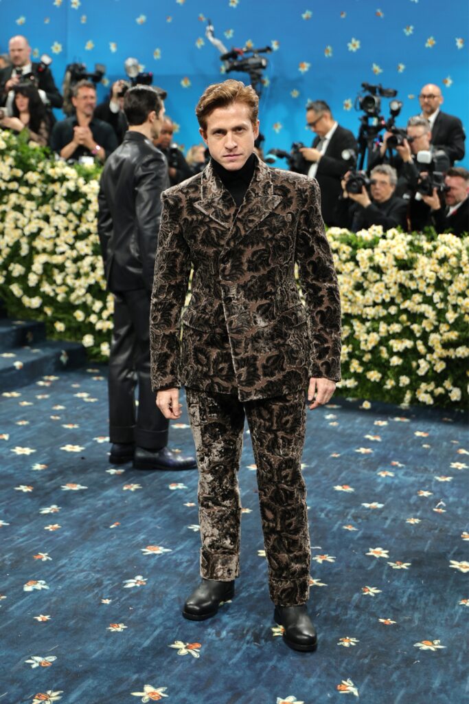 Daniel Lee met gala 2025 red carpet