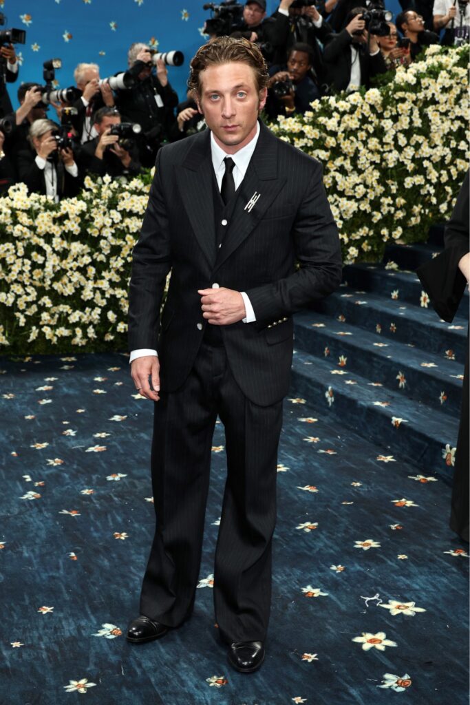 Jeremy Allen White met gala 2025