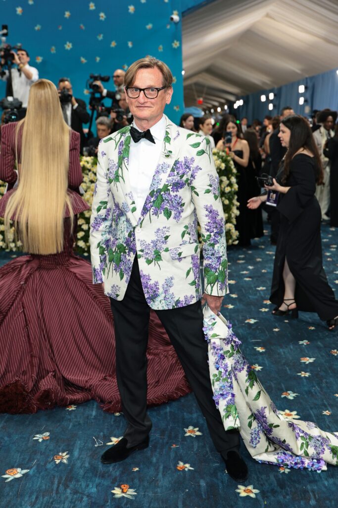 Hamish Bowles met gala red carpet 2025