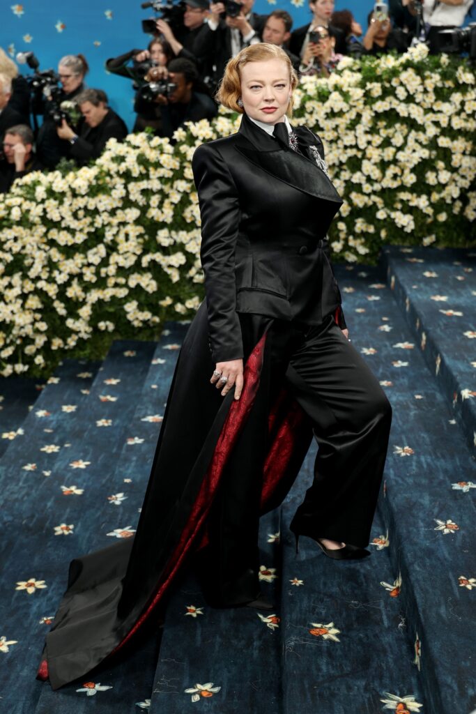Sarah Snook met gala 2025