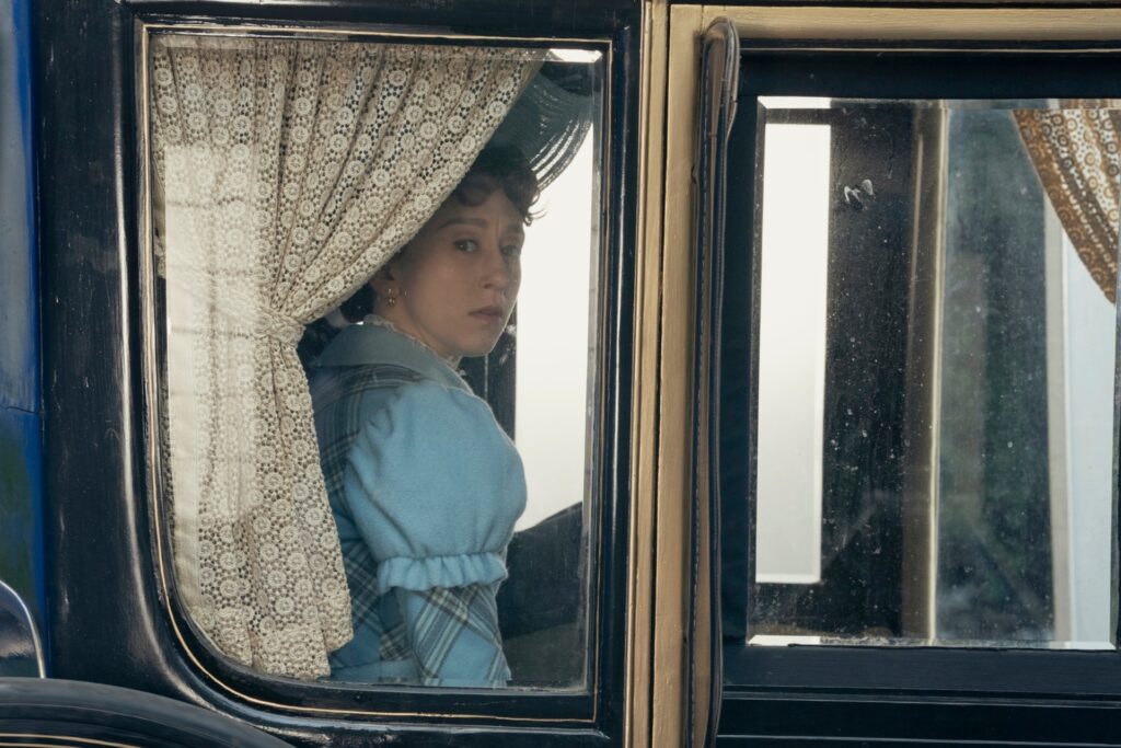 gilded age gladys not happy in england