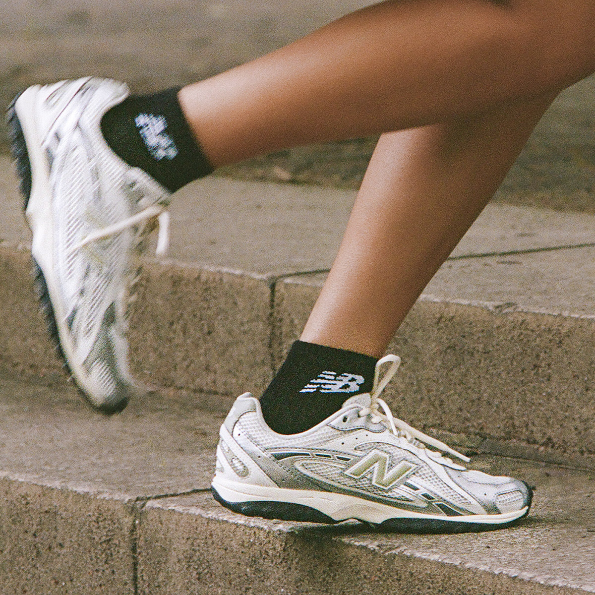 New Balance 204L